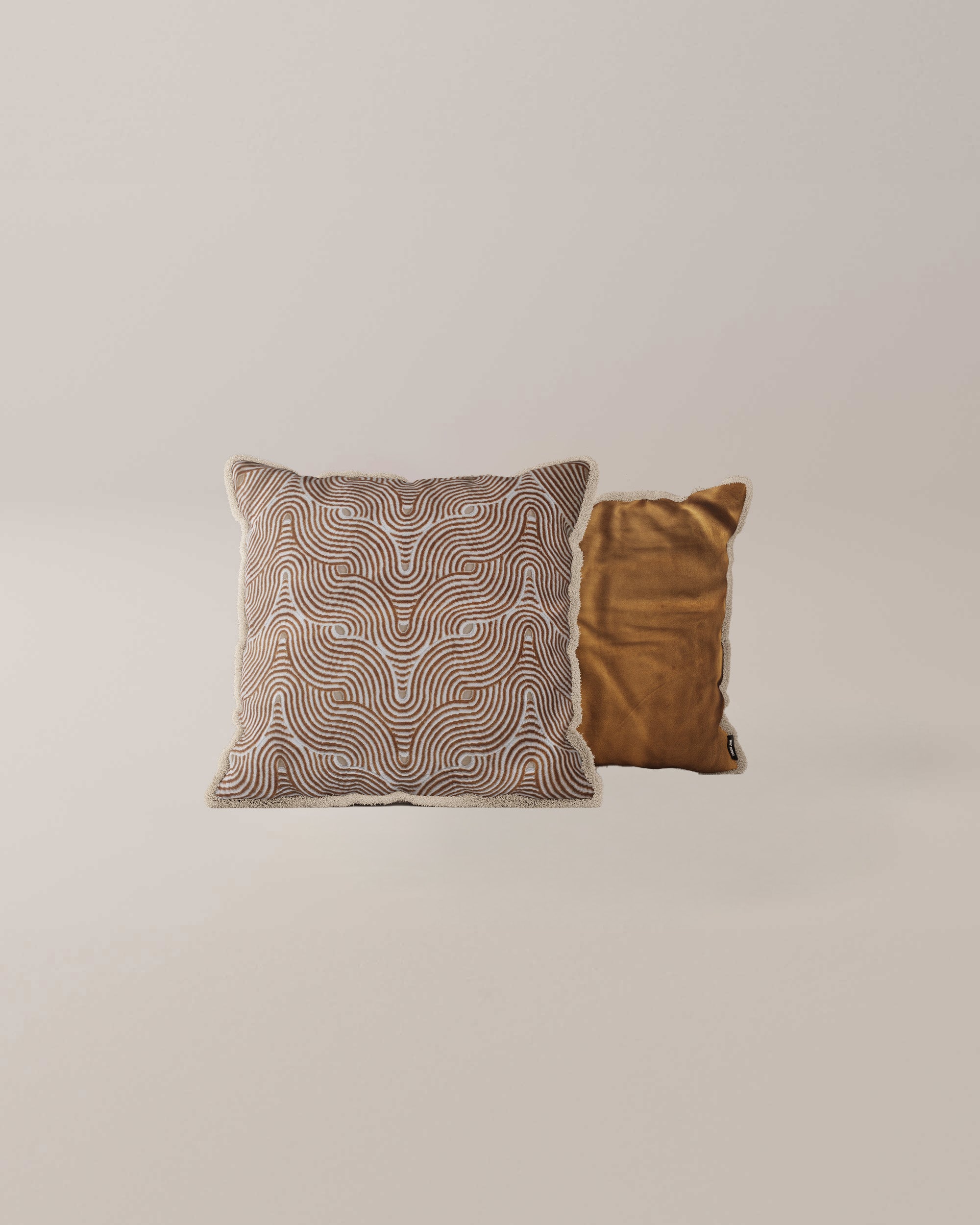 Airstream Amber kussen van Lush Living | 60x60cm